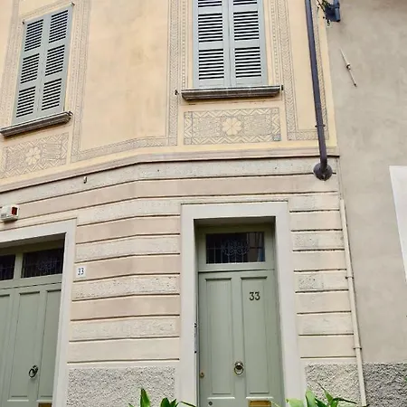 Via Sambuco بيت للعطل إيزِيو