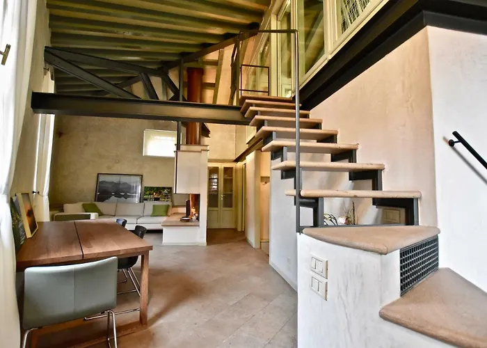 Via Sambuco איסאו